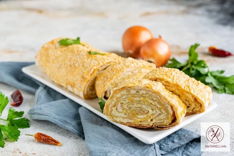 Lavash roll with chicken and cottage cheese in the oven