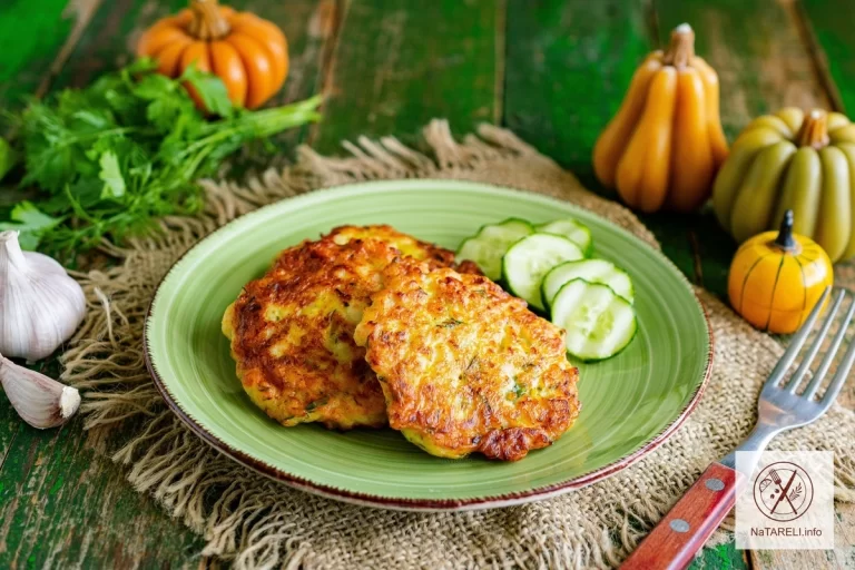 Chopped chicken cutlets with pumpkin