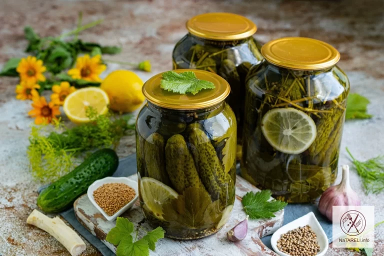 Pickled cucumbers for the winter with lemon without vinegar