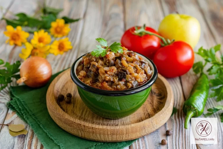 Eggplant caviar with apples